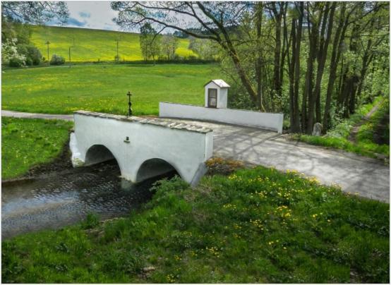 Apartmán u Rybáků v Pošumaví Volenice (Pribram) Exterior foto